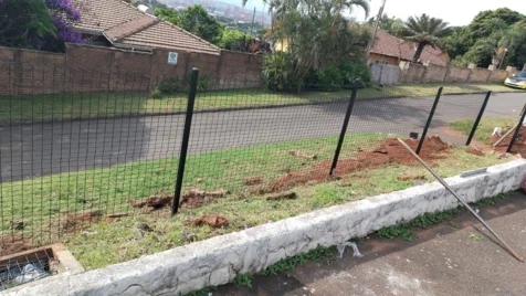 Francis Fencing Services