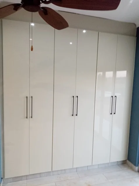 Dacalo Cupboards